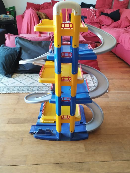 Pista de carros pequenos