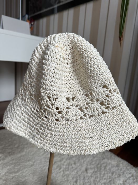 Czapeczka H&M azurowa