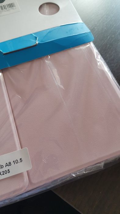 Etui wraz z klawiatura do Samsung Tab A8