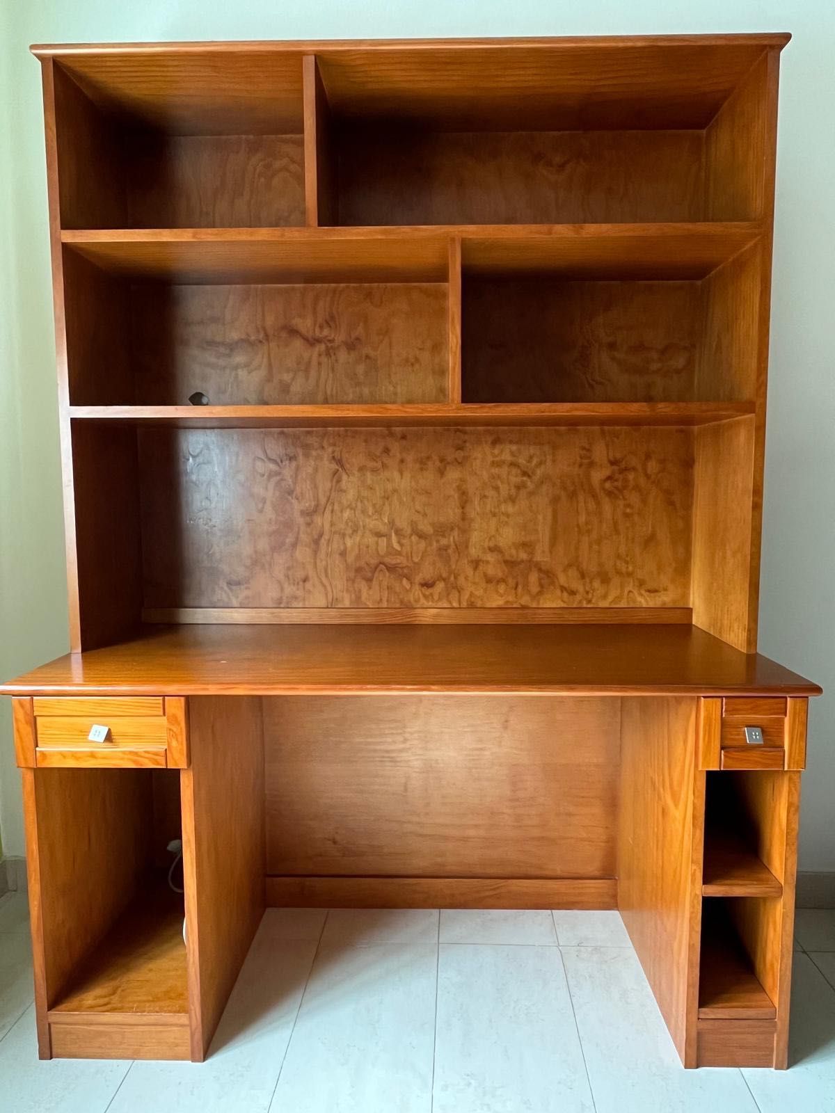 Estante/secretaria