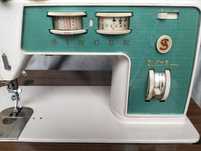 Máquina de costura Singer