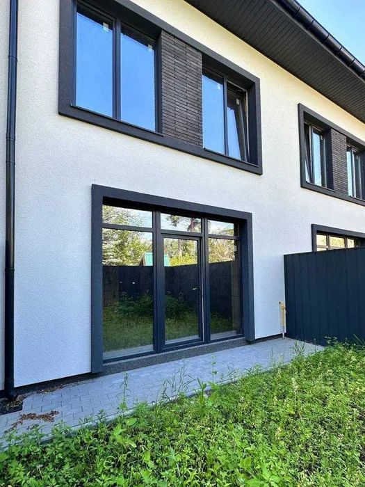 Таунхаус з газом в центрі Ірпеня, через дорогу парк Незнайка!