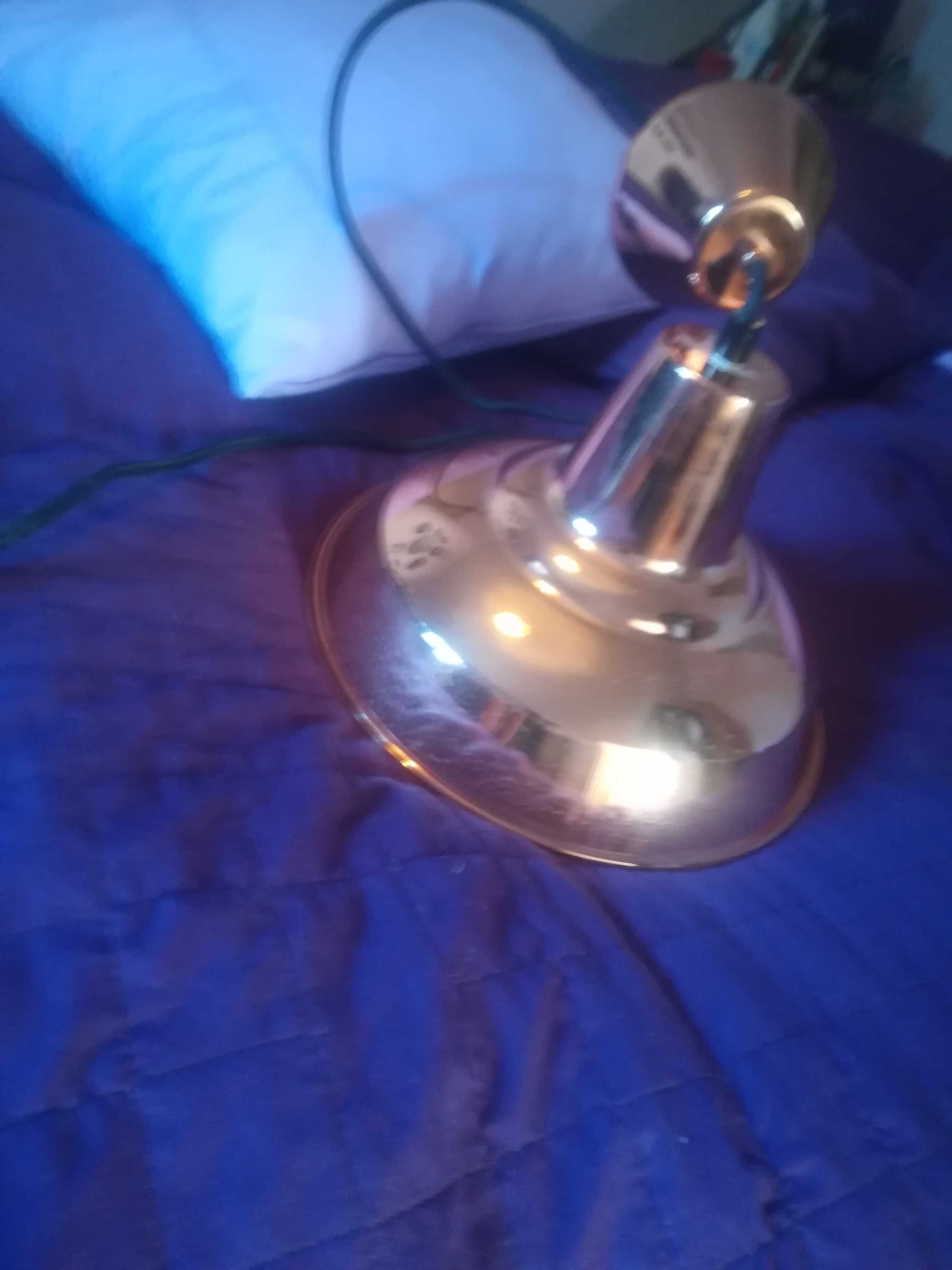 Lampa w stylu loftowym w kolorze miedzi
