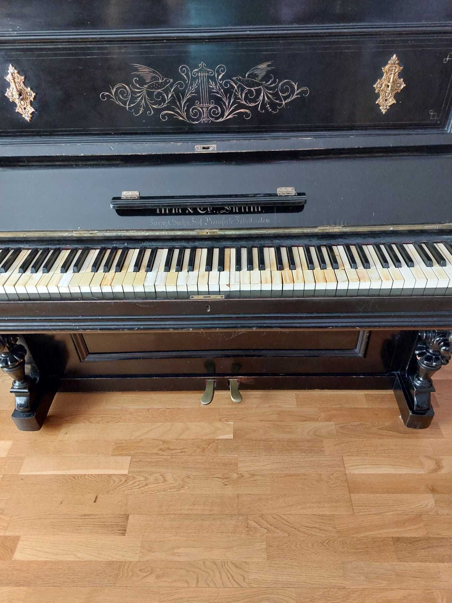 Sprzedam stylowe pianino