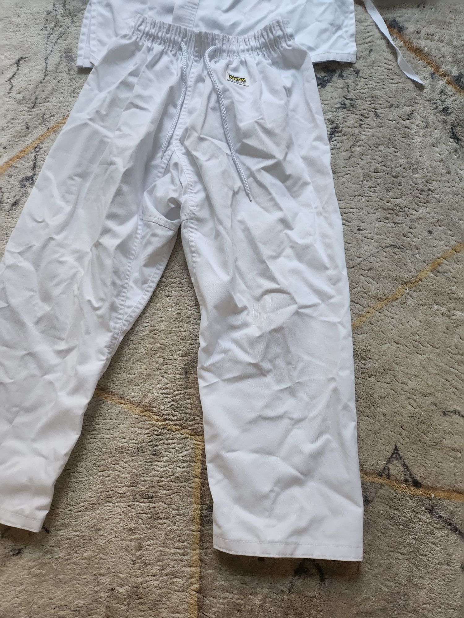 Stroj na karate/ judo     120