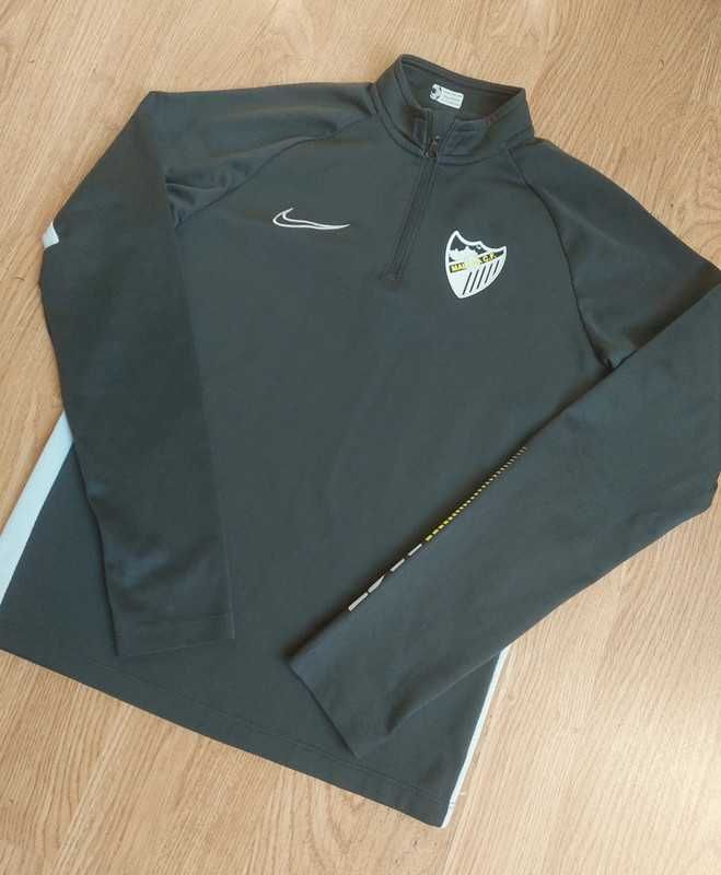 Bluza treningowa Malaga F.C r. 137 - 147 cm 10 - 12 Yrs