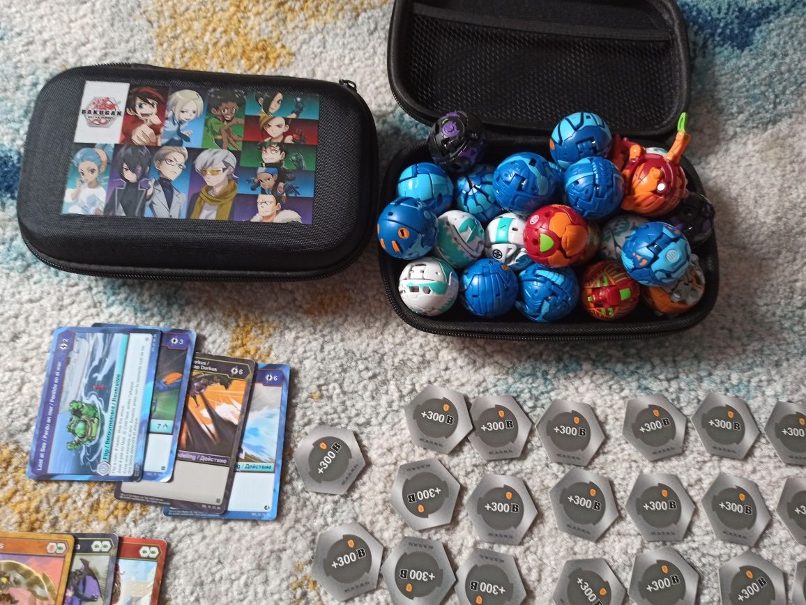 Zestaw Bakugan karty podwójne etui