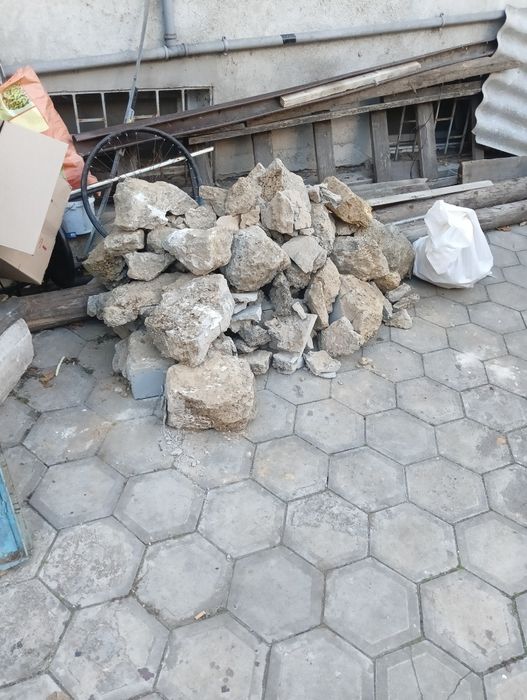 Строительний мусор с доставкой на дом срочно