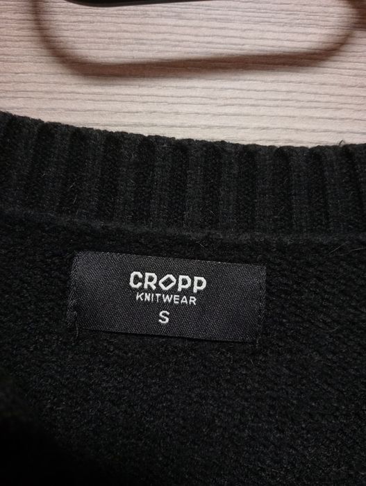 Sweter czarny S Cropp