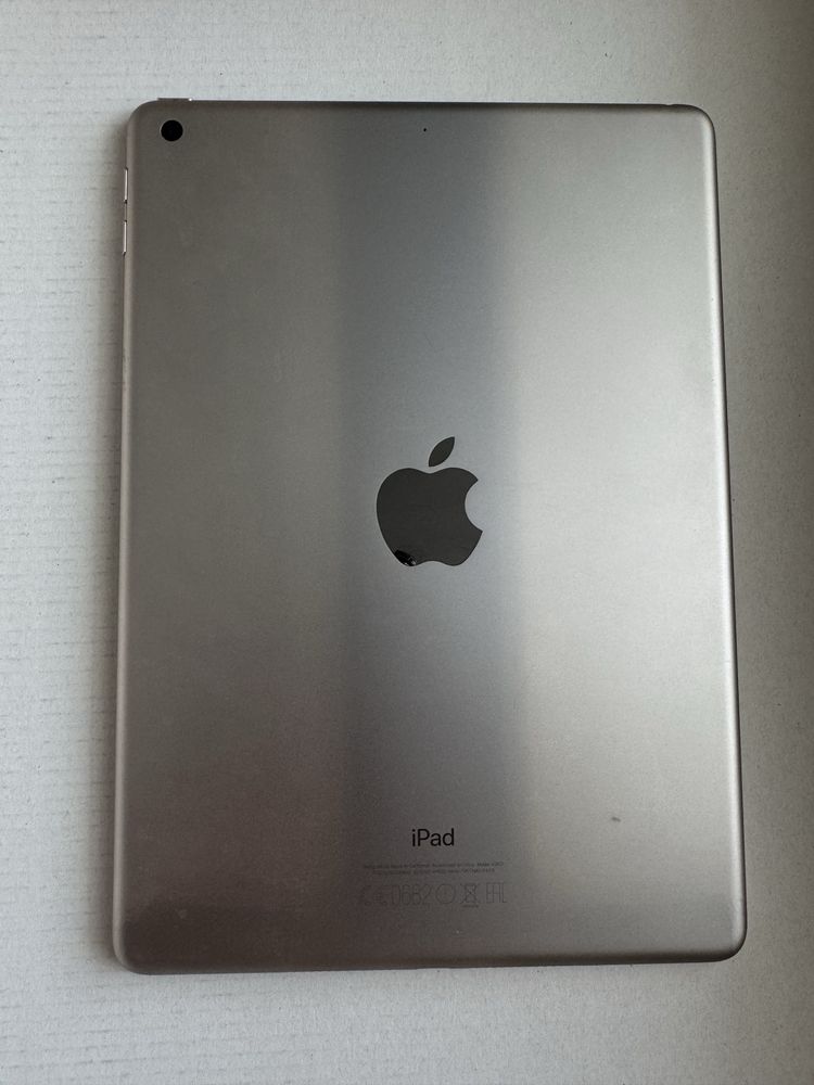 Айпад Ipad 5 32 gb 100% A1822