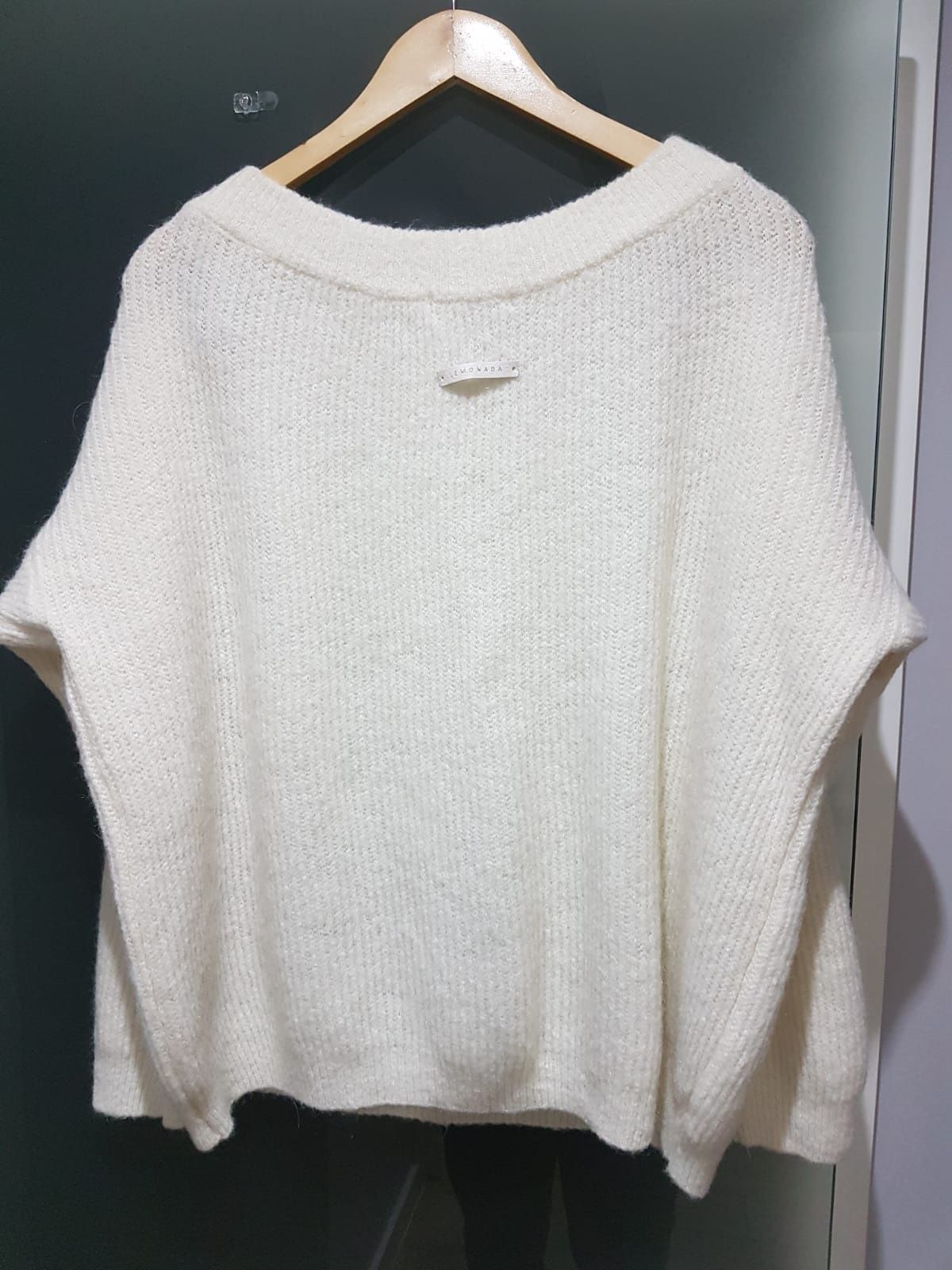 Sweter alpaka marki Lemonada