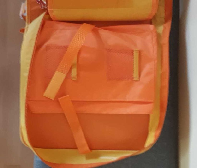 Nowa torba/teczka dla przedszkolaka lub ucznia