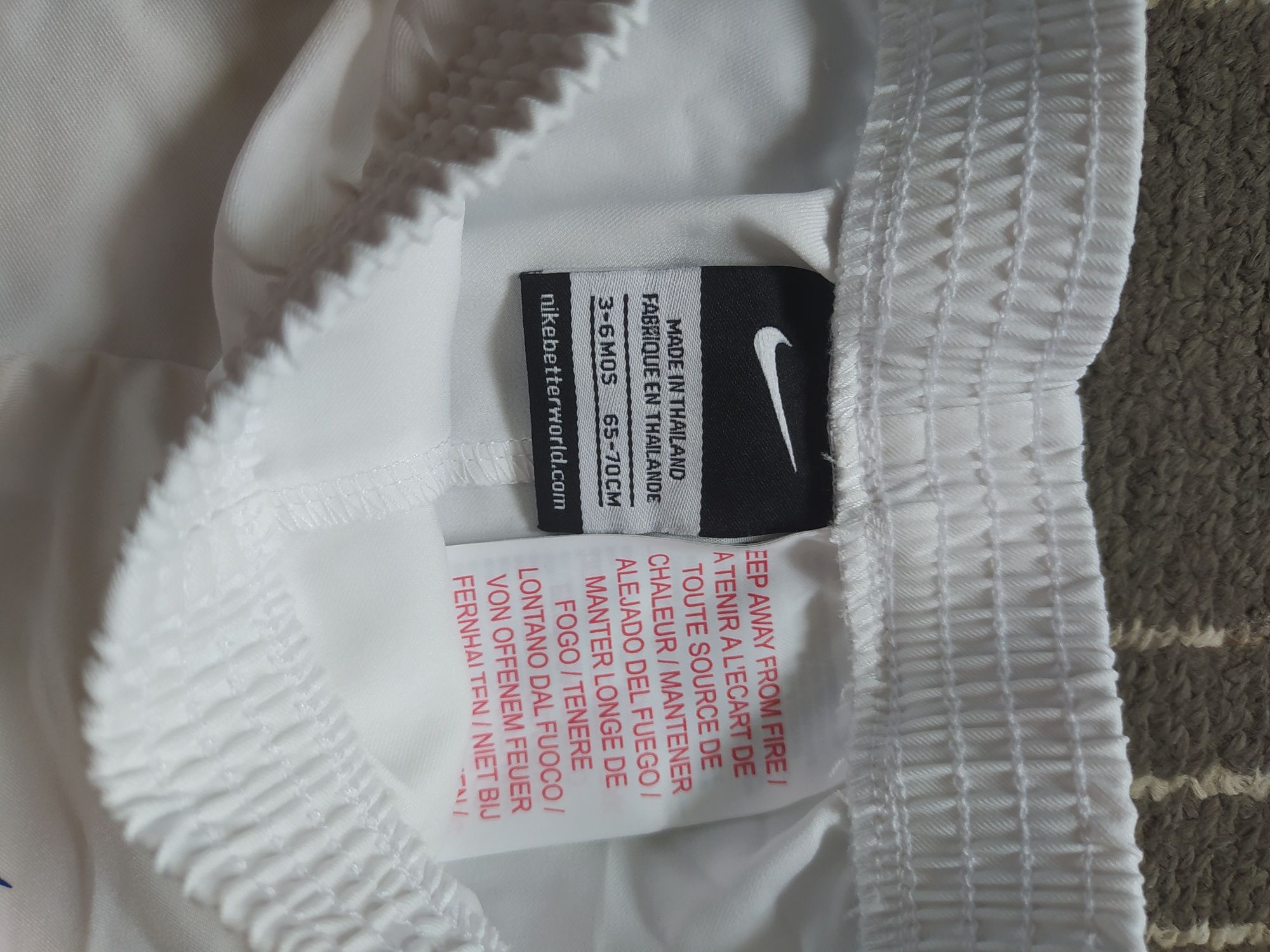Krótkie spodenki szorty Nike nowe