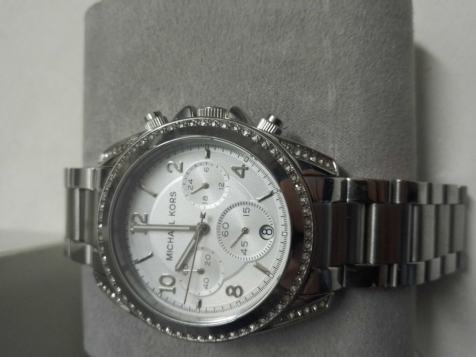 Relógio prateado Mikael Kors