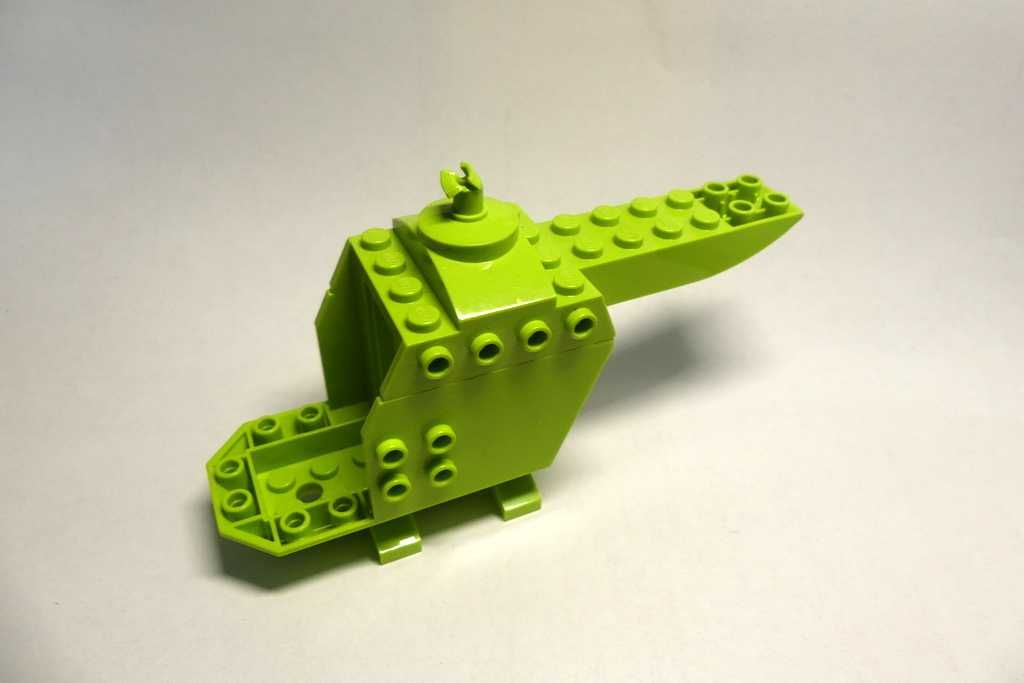 LEGO 18929c01 szkielet helikoptera limonka (uszkodzony)