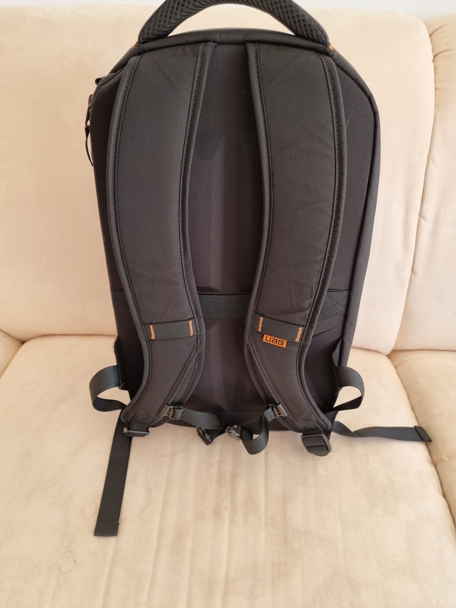 Mochila UAG (Nova)