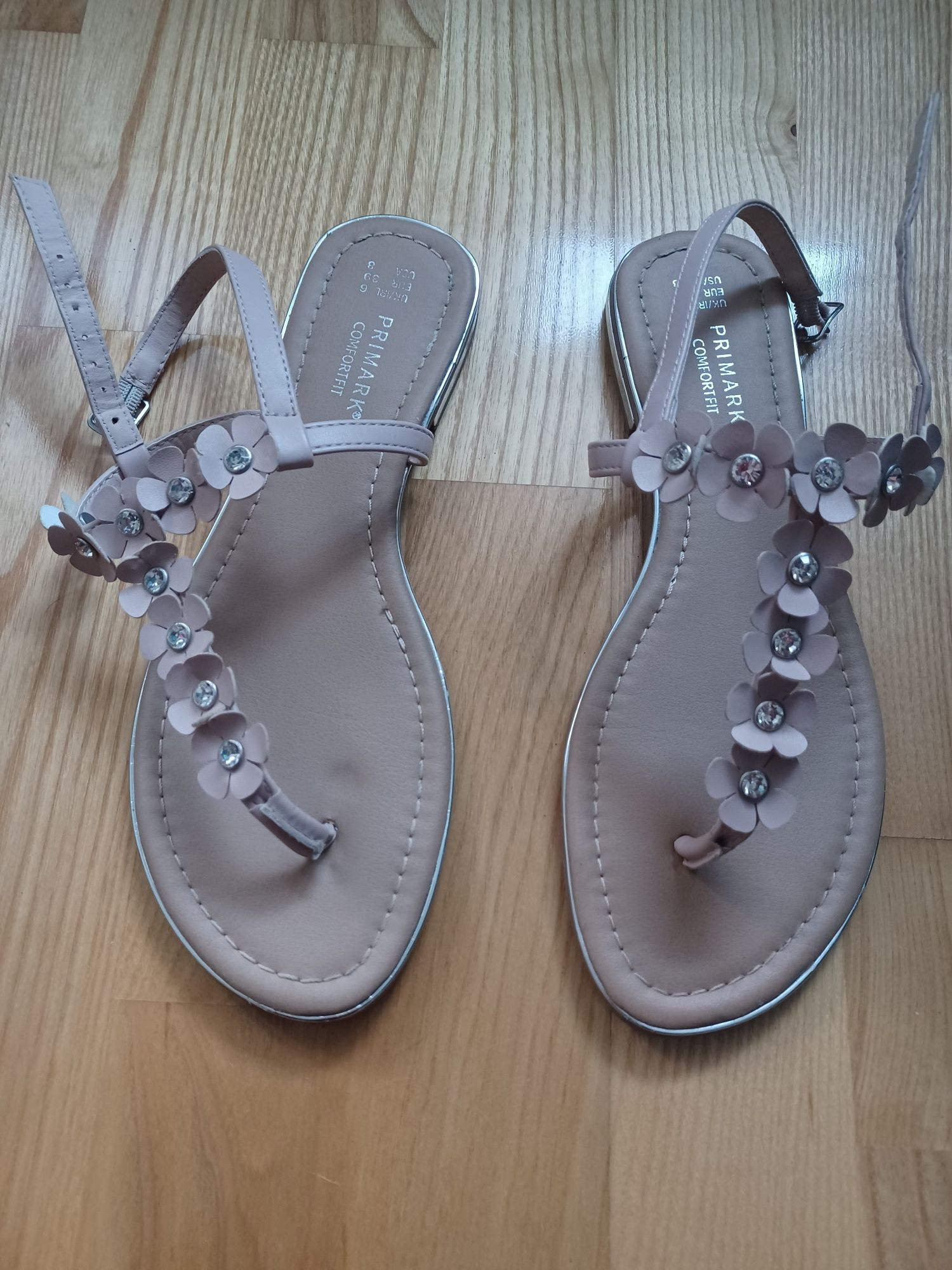 Sandalki Primark r 39