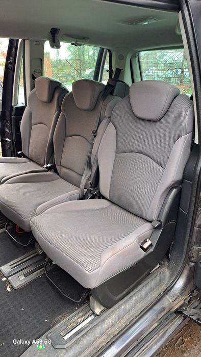 Fotel fotele 2, 3 rząd Citroën C8 Peugeot 807 Phedra Ulysse lift.