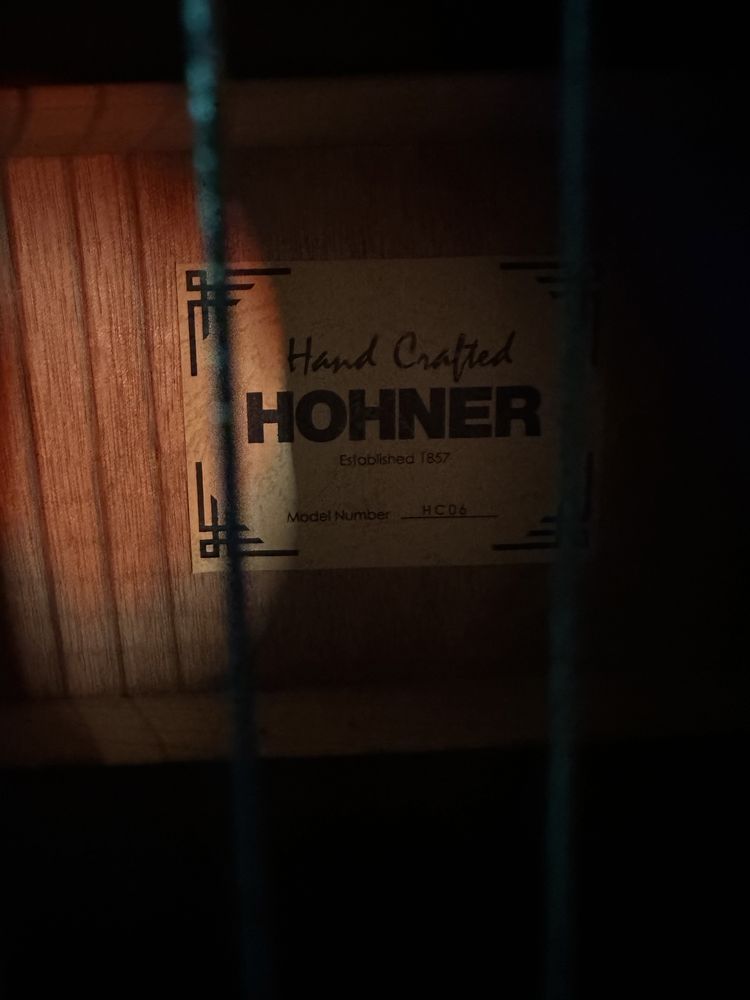 Продам гитару Hohner HC 06