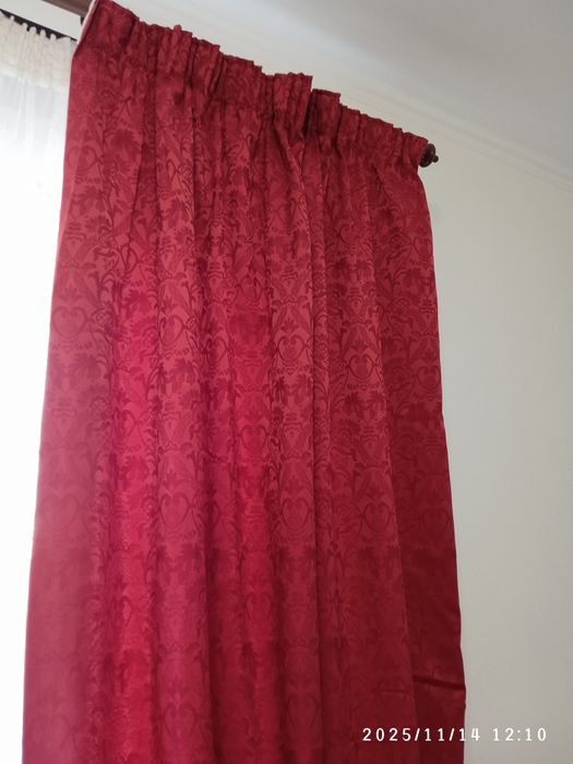 Дві Штори на вікно