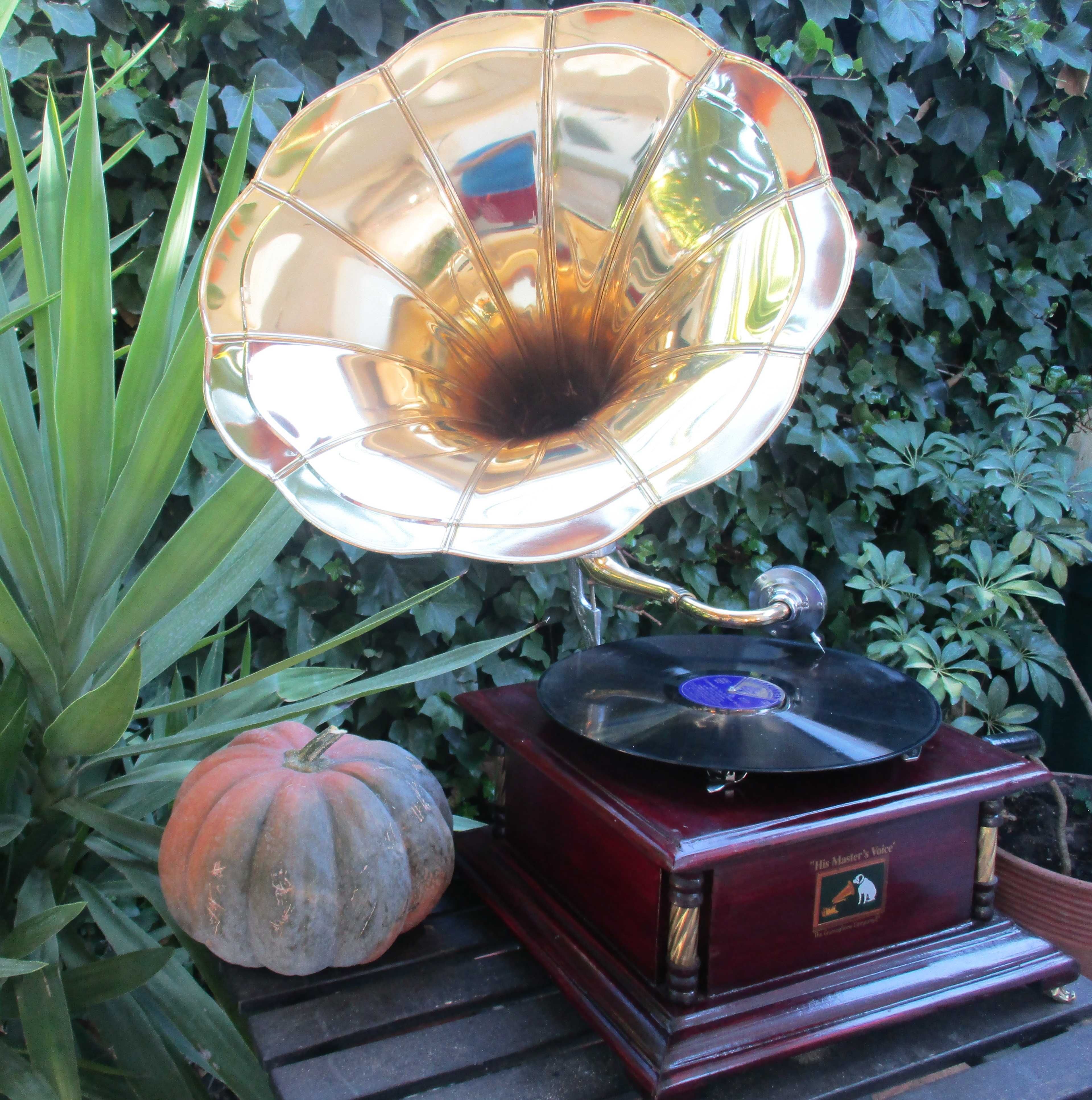 Grafonola Antiga HMV Gramofone His Master Voice 1900