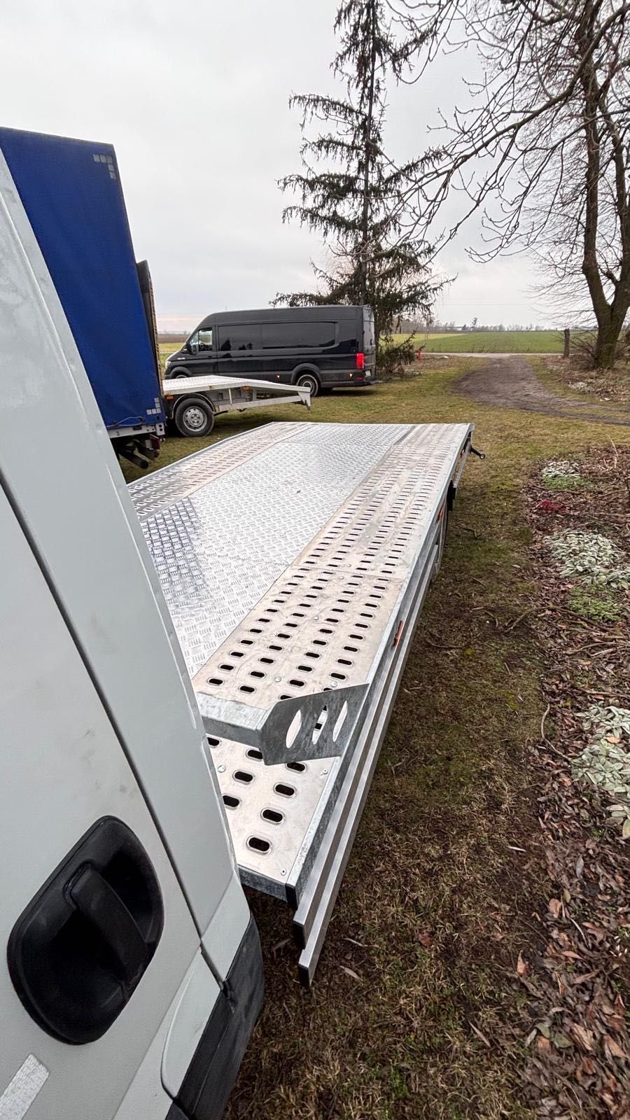 Master Ducato Sprinter Iveco Daily Crafter Lt MAN Auto laweta  najazd