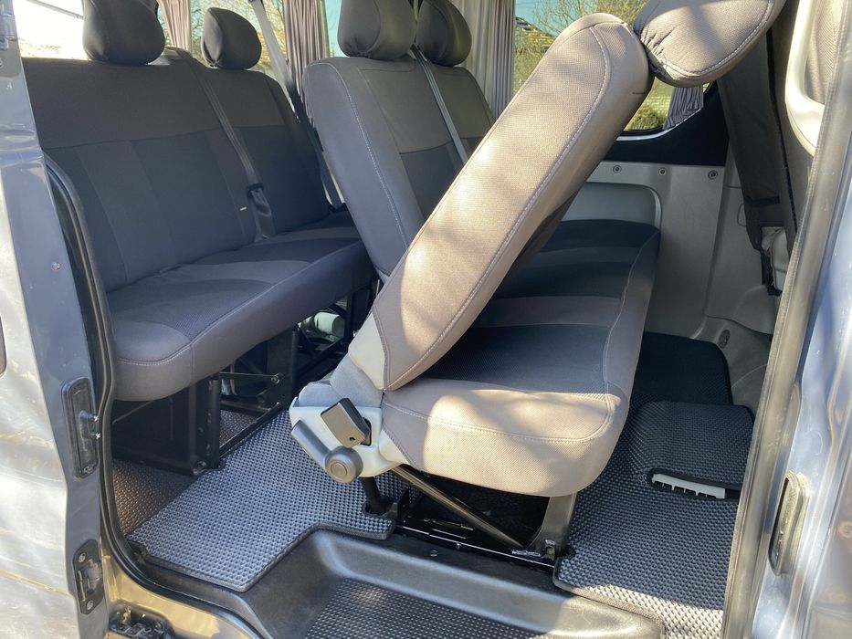 Renault trafic passenger