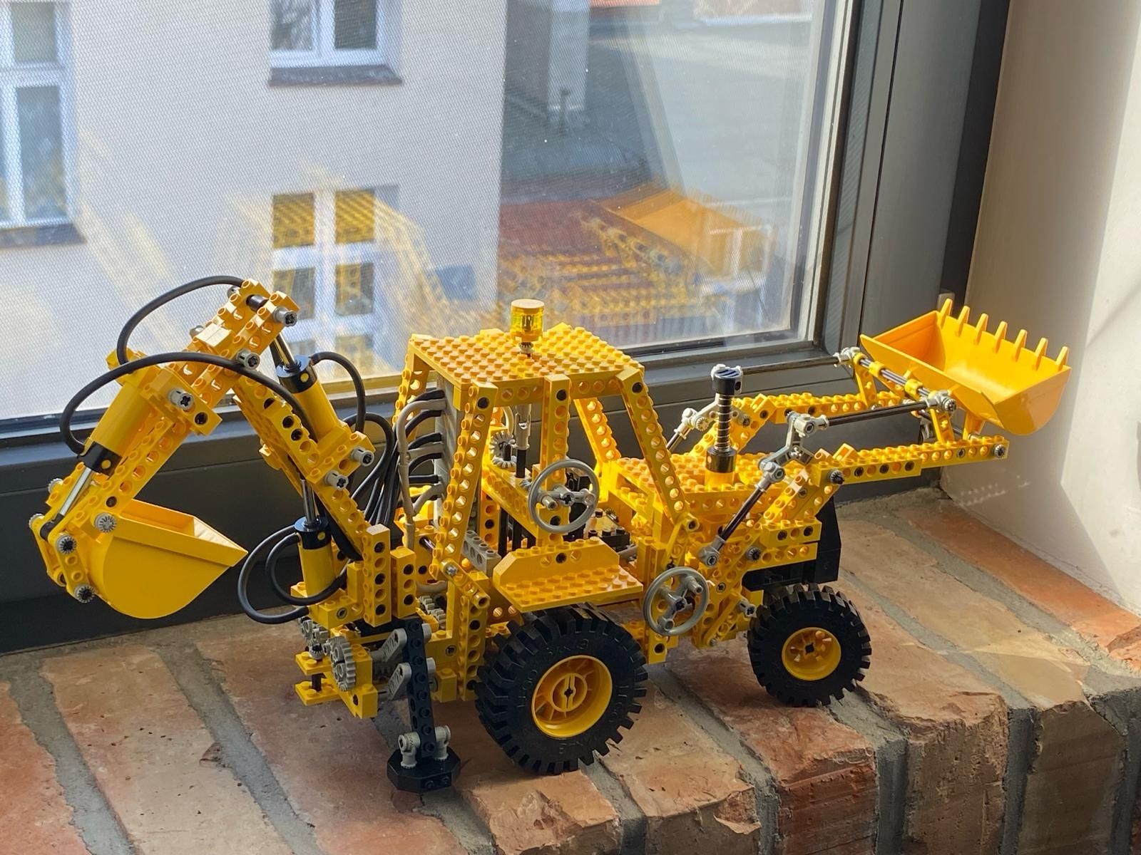 Koparka LEGO technic 8862 vintage