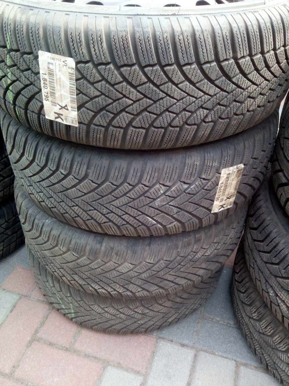 Продам шины 205/60 r 16  Зима