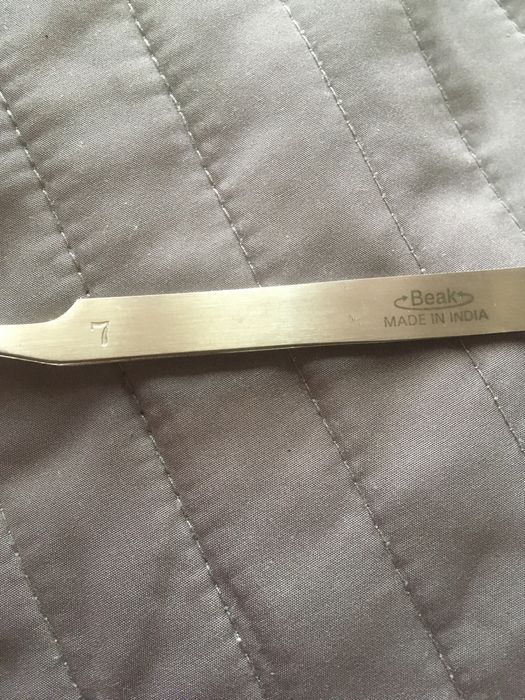 Пинцет для наращивания ресниц