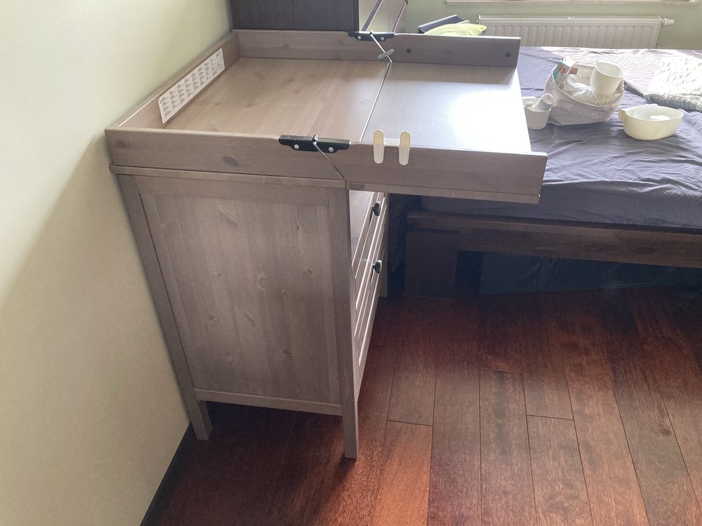 przewijak Ikea Sundvik komoda brąz drewno wygodny rozkladany