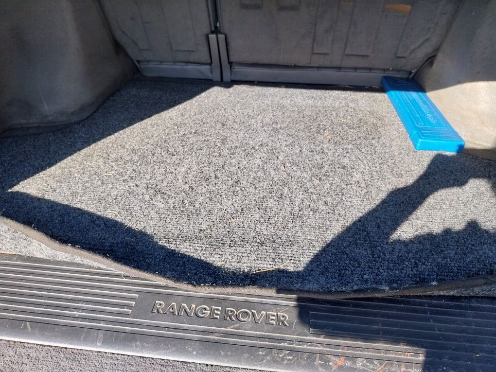 Land Rover - Range Rover