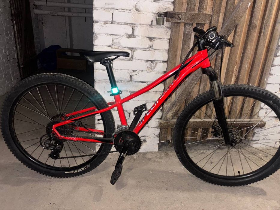 Rower Specialized pitch kola 27.5