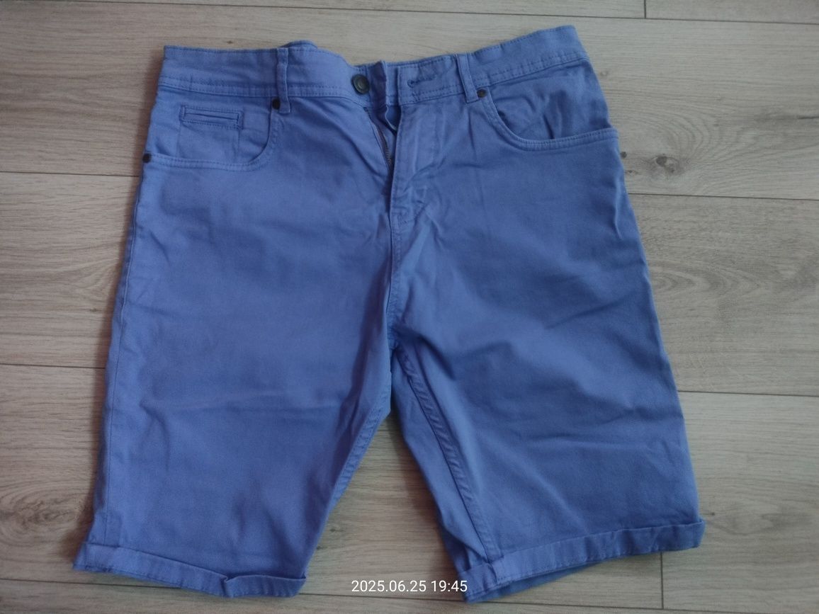 Spodenki marki Ombre