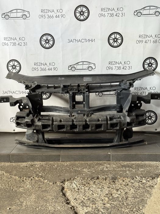 Передня панель телевізор Volkswagen Passat B6 2.0 TDI 2005-2010 р.