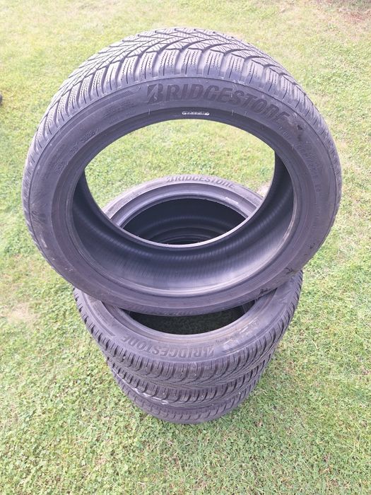 Opony 225/45 R18 95V BRIDGESTONE zimowe