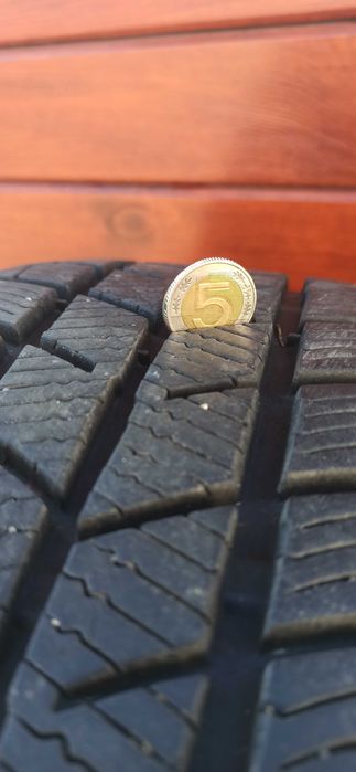 Opony zimowe 16 Barum Polaris 5 205/55/16