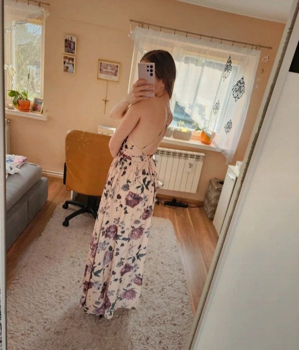 Sukienka w kwiaty odkryte plecy maxi rozmiar S