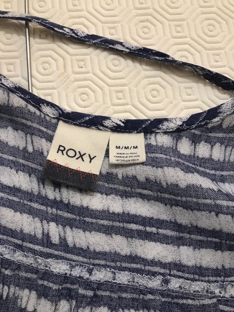 Top azul da Roxy