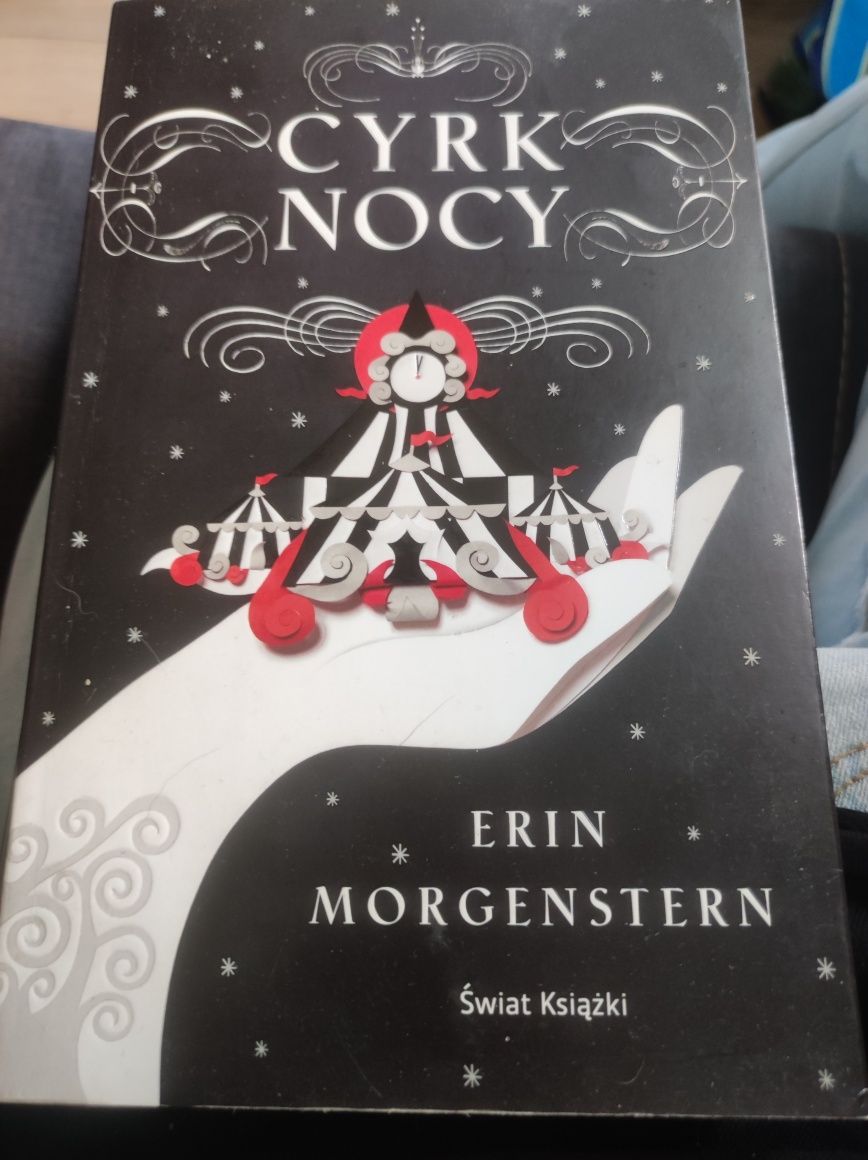 "Cyrk nocy" Erin Morgenstern