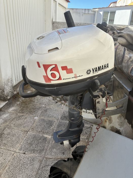 Motor Yamaha 6 cavalos a 4 tempos