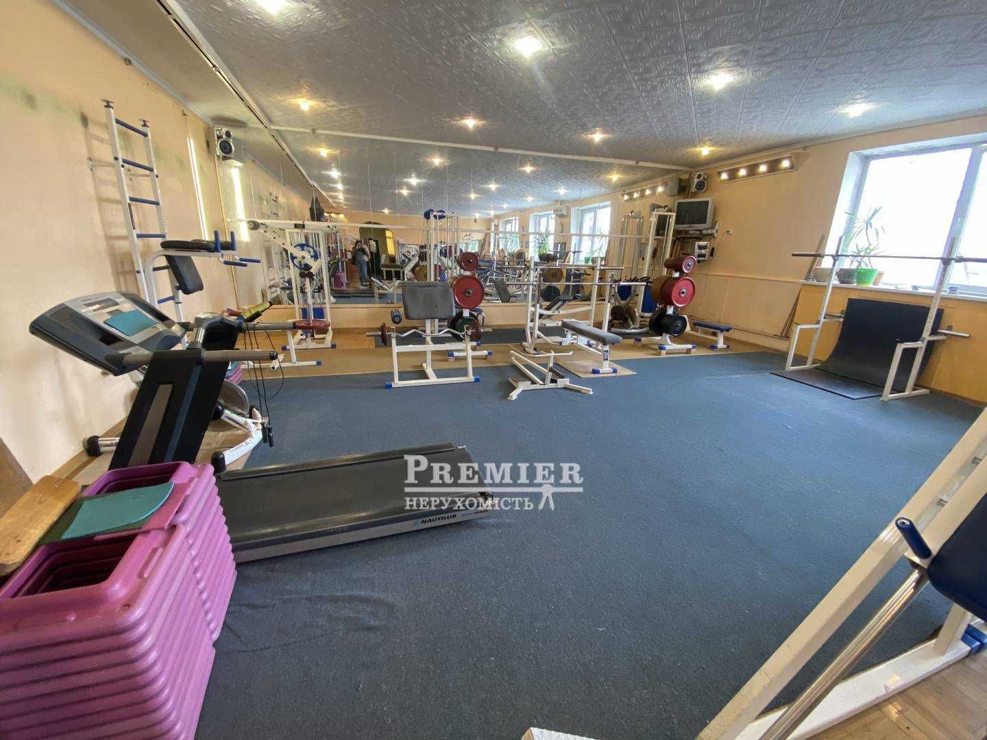 Фитнес клуб. 215 м2. Ремонт. Левитана