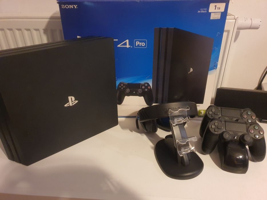 Ps4 Pro 1tb konsola jak nowa gwarancja