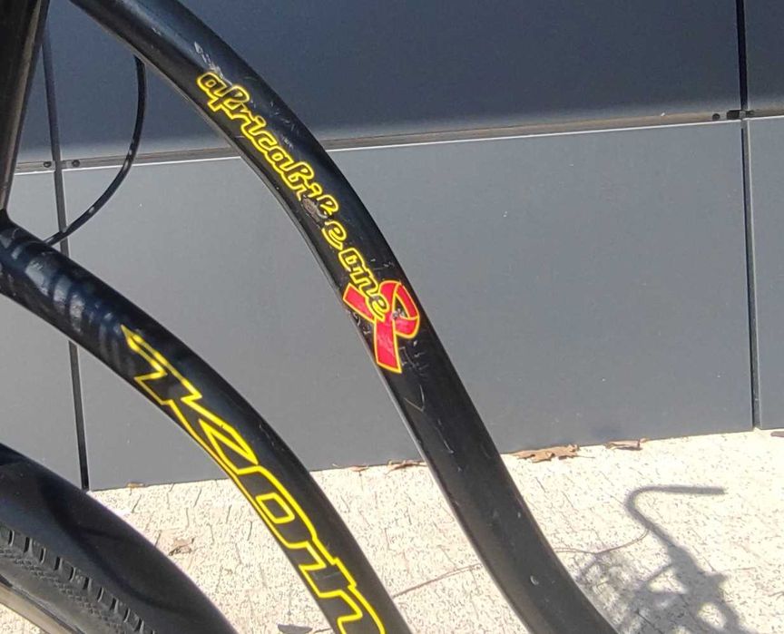 Damski oryginalny Africabike One KONA rower, koła 26" rama 18" wygodny