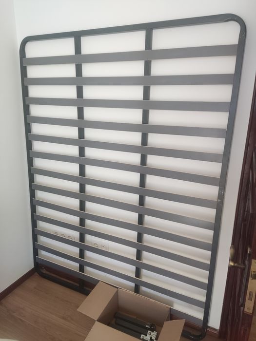 Estrado Ripas Cama casal 190x150 (150x190) com pés