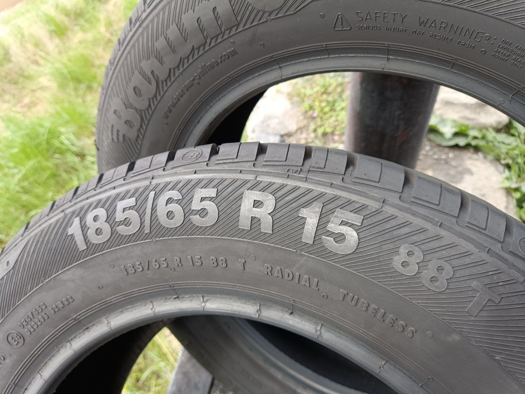 Майже нові літні шини Barum 185/65 R15 резина Р15