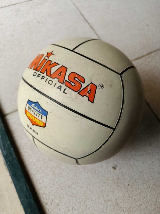 Bola de Volei Vintage Mikasa