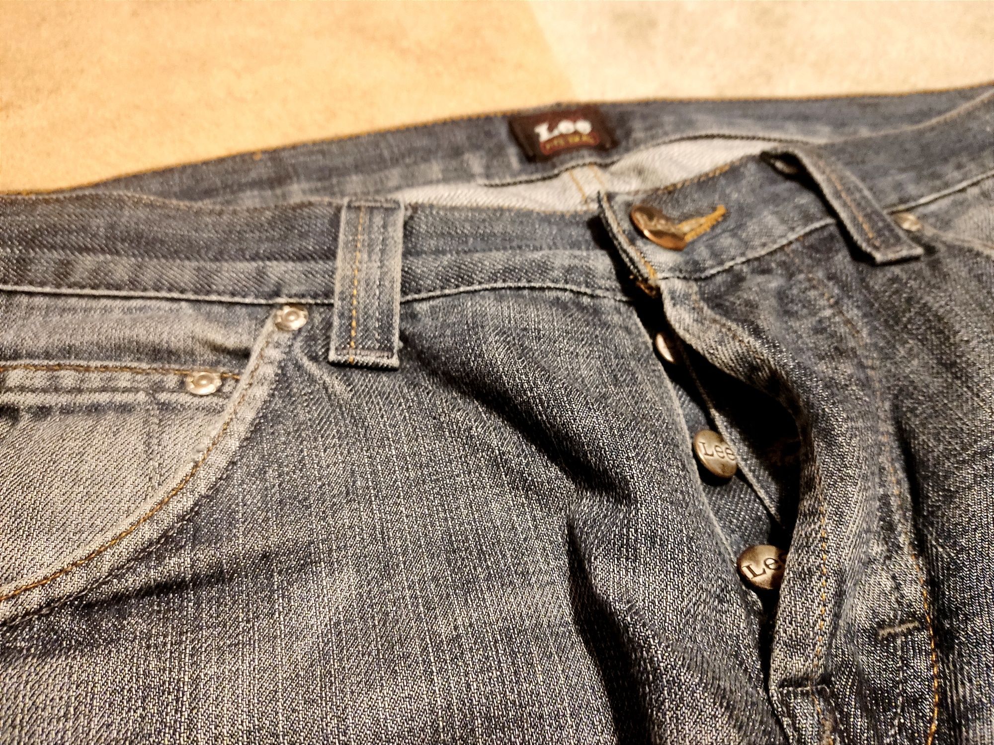 Spodnie męskie jeans Lee Flint W32 L32 lekko uszkodzone