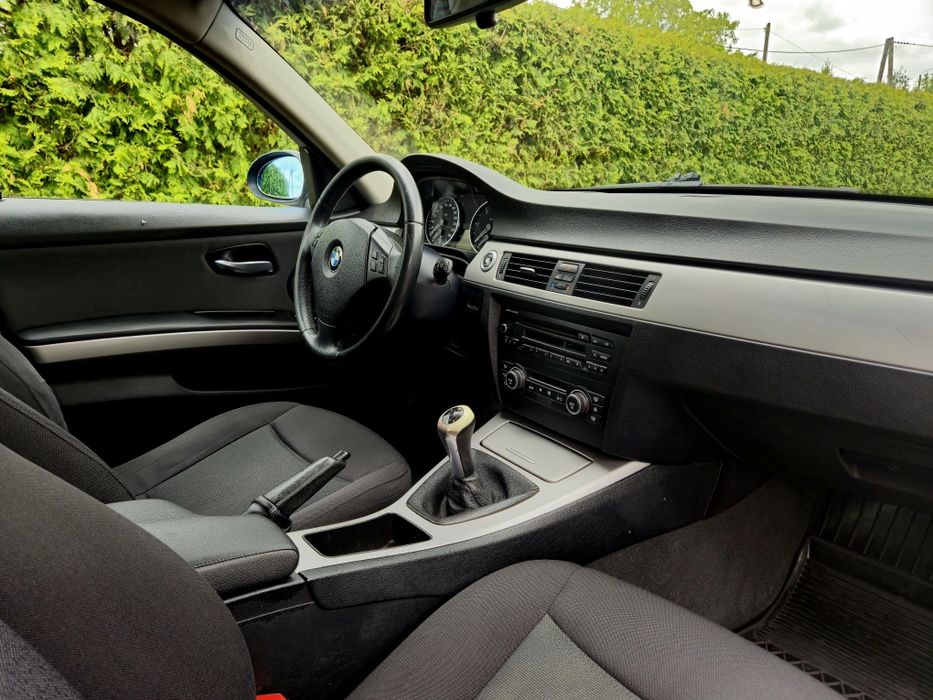 BMW E90 2007r 2.0 Diesel bez wkładu bez korozji klima opłaty na rok