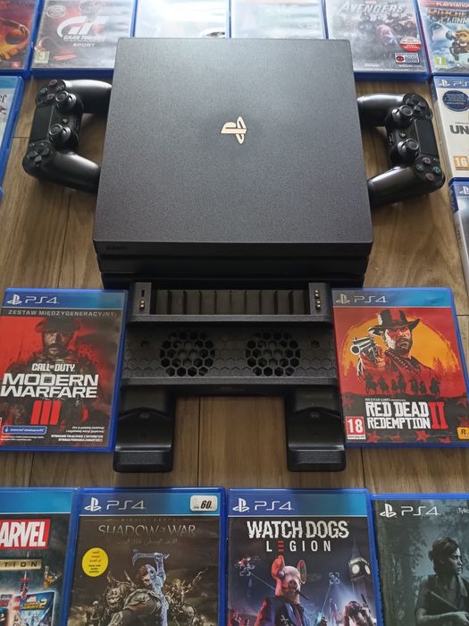 Konsola PS4 PRO  ,2TB SSD, bardzo zadbane PlayStation. Najlepsza wersj